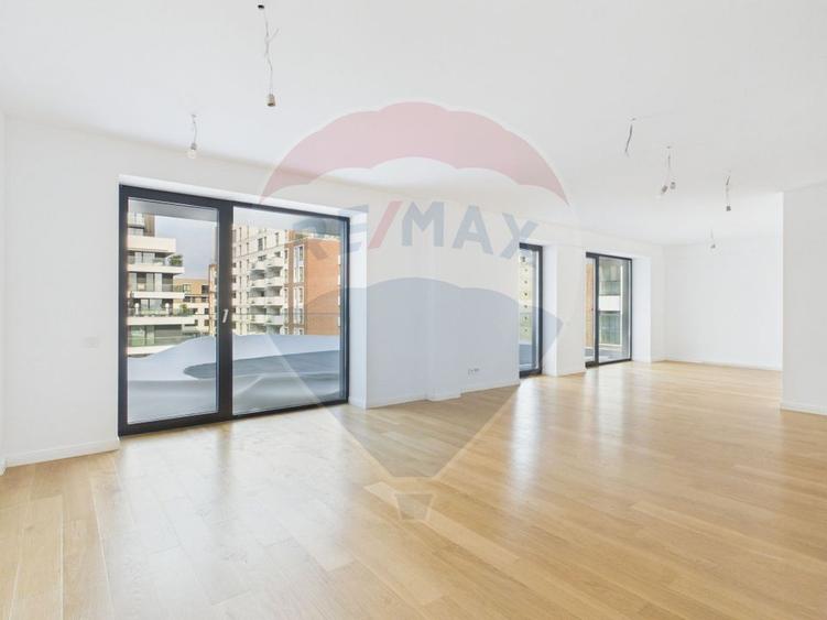 De vanzare 4 camere + terasa North Avenue Pipera