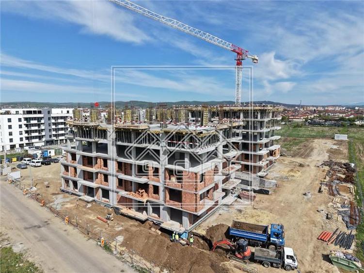 Apartament de vanzare in Sibiu - 3 camere - ansamblu nou, bl cu lift