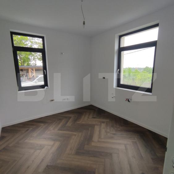 Reședință 130 mp, teren 432 mp, zona Bârnova