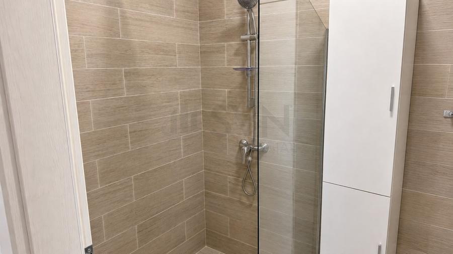 REA1029471 Apartament 3 Camere I Metrou Lamninorului