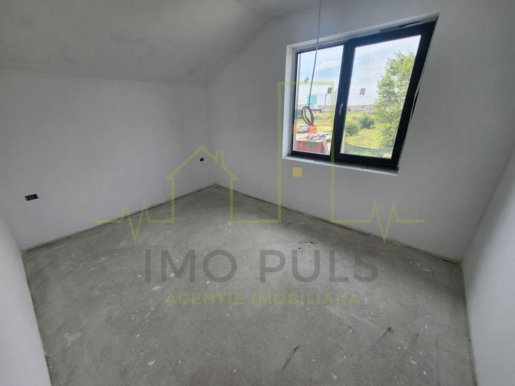 Duplex. Mosnita veche. 350 mp Teren. 4 Camere