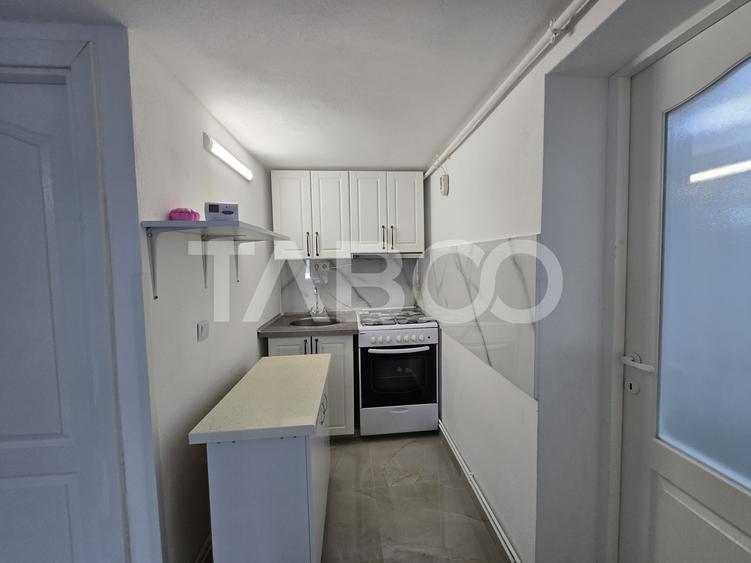 Apartament 3 camere de inchiriat 75 mp 2 dormitoare zona Central Sibiu