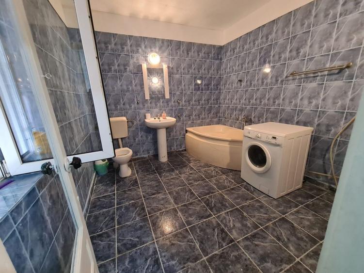 Casă individuală de vânzare –5 camere Zona Chibrit –1 Mai Sector 1
