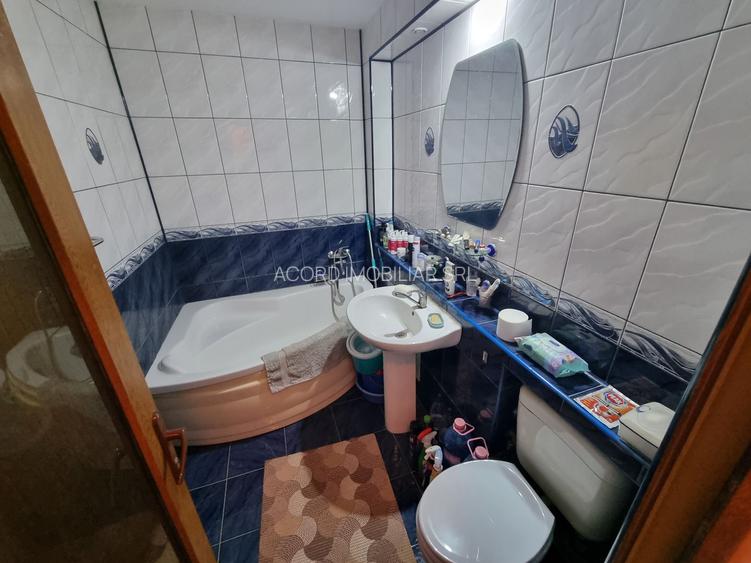 Apartament 4 camere zona Inel 2 - 6