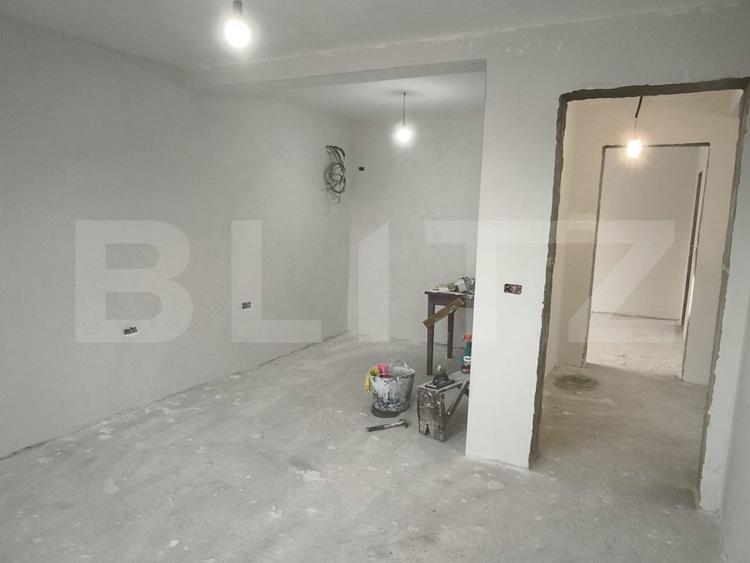 Casa de vanzare cu 5 camere, 135 mp utili si 388 mp teren, zona carpenului!
