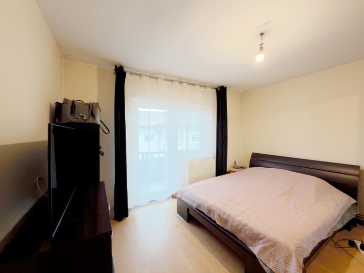 Apartament 3 camere, decomandat, 75mp utili, zona Bucovina