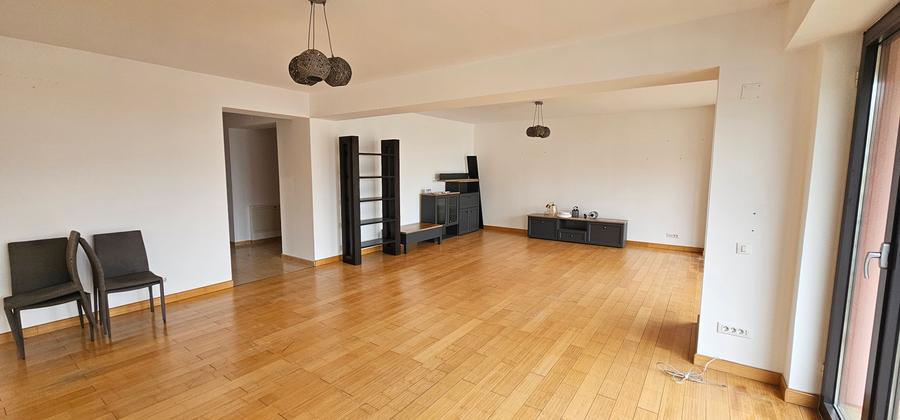 Inchiriere - 4 camere- Central Park