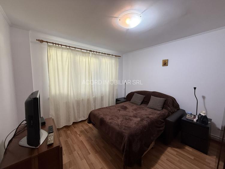 Ultracentral liceul Pedagogic-  apartament 4 camere decomandat - 13