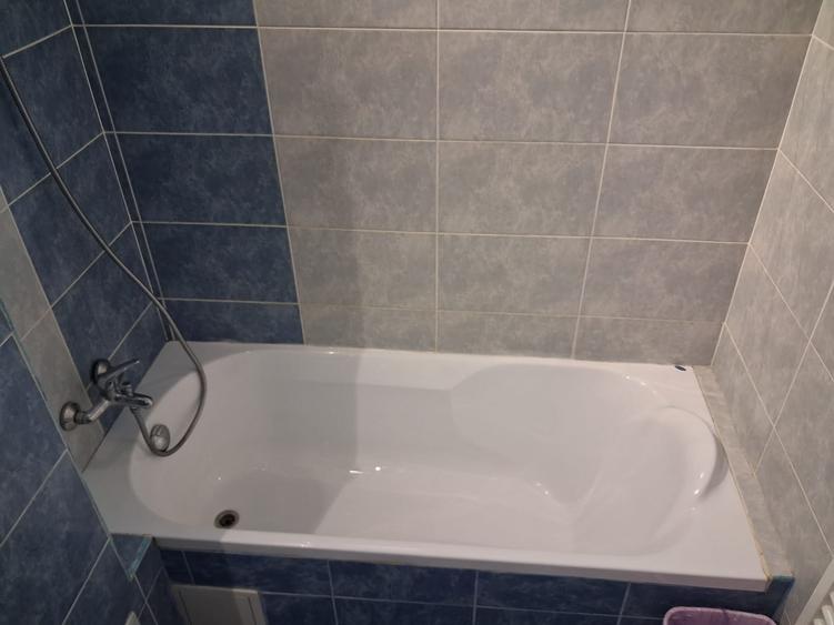 Apartament 2 camere, zona Cantemir - Podu de Piatra