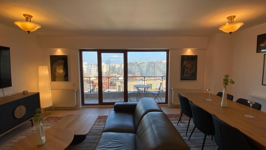REA1018235 Apartament 4 camere de Inchiriat Parcare Alba Iulia