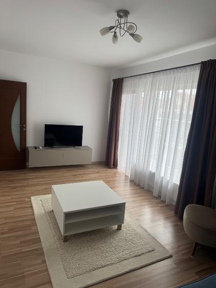 Proprietar vand apartament 57 m2 Strada Carmen Silva Buna Ziua