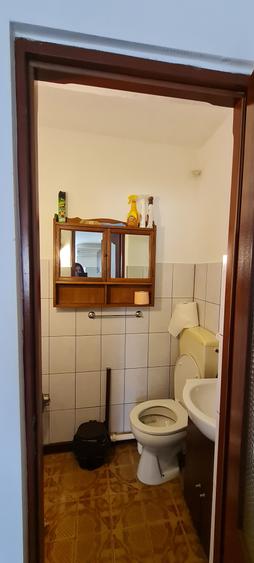 Vand apartament 3 camere zona Garii