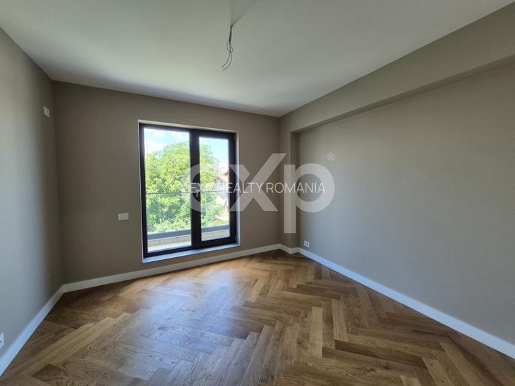 Apartament spectaculos 3 camere de vanzare în Aviatiei |  | Lumină naturala - 7