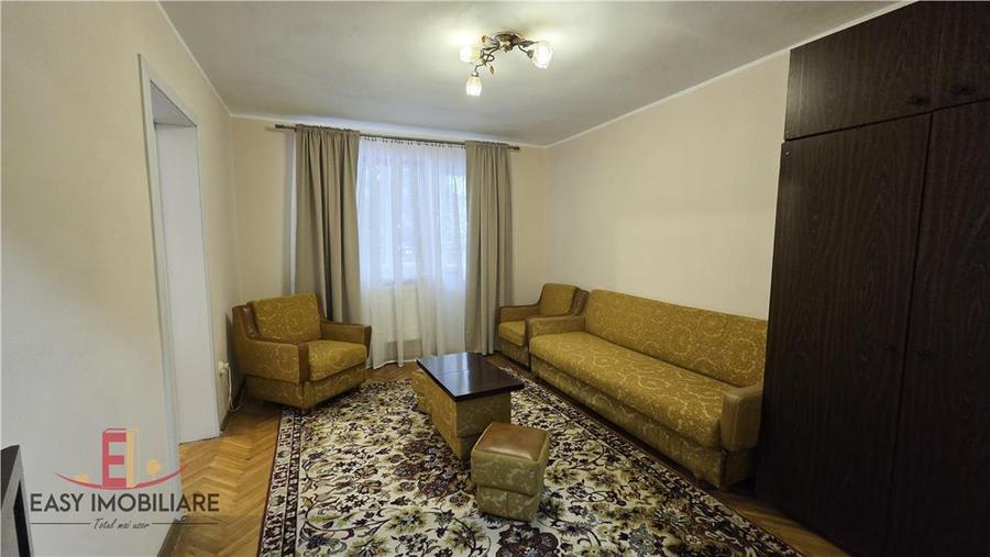Apartament 2 camere, etaj 1, str. Petru Dobra, circular, 38 mp, proaspat zugravi