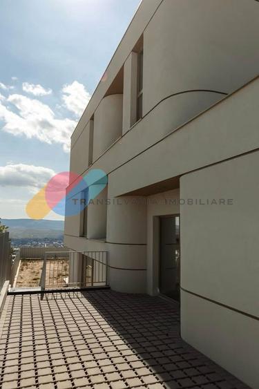 Duplex 150mp cu panoramă superbă, Voroneț