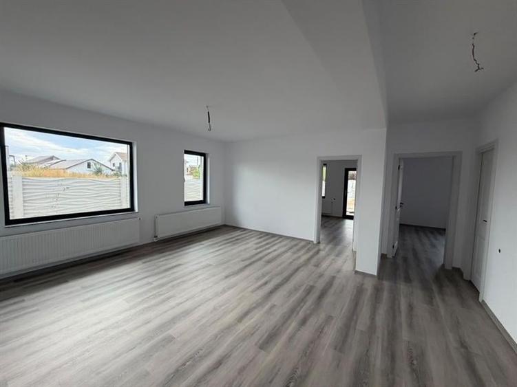 Casa de vânzare zona Căpșunărie Craiova
