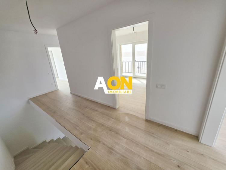 1/2 Duplex finisat la cheie, 4 camere, 317 mp teren, zona Centru