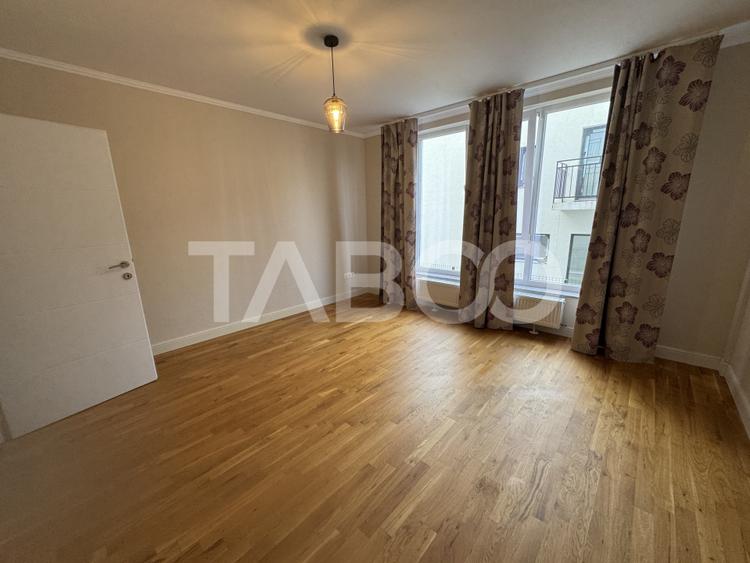 Apartament decomandat 3 camere 79 mpu balcon si parcare Dumbrava Sibiu