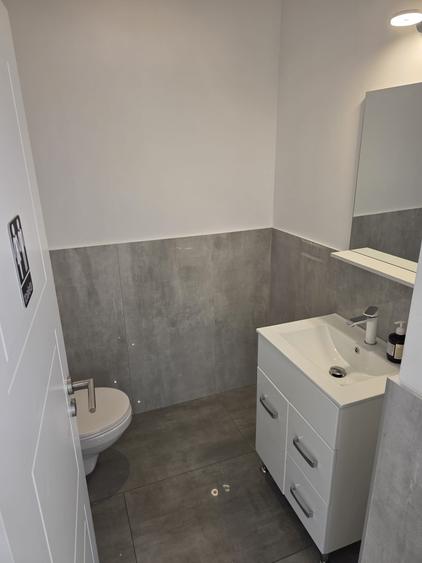 Inchiriez spatiu comercial in zona Lipovei
