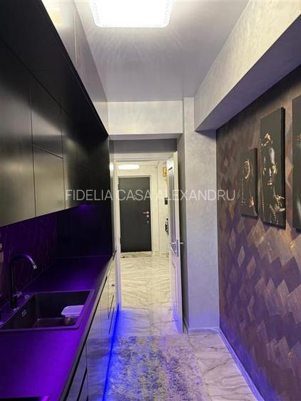 EXCLUSIVITATE! Apartament 2 Camere Decomandat, 79 mp, Loc de Parcare Inclus, Mob - 12
