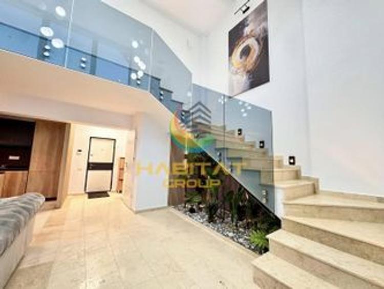 Apartament 3 Camere de tip PENTHOUSE- 5 minute M BERCENI ACTE ATA