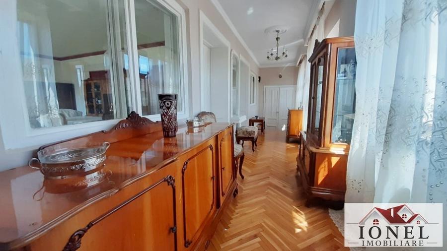 Casa de vanzare in Alba Iulia, zona Centru