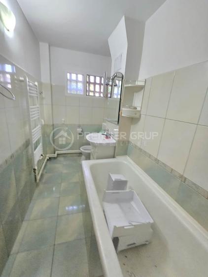 Etaj 2! Apartament 2 camere, Podu Ros 50mp, CT, AC