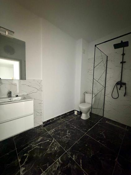 Apartament cu balcon de 8,6 mp | Bloc nou | Complet mobilat | Parcare