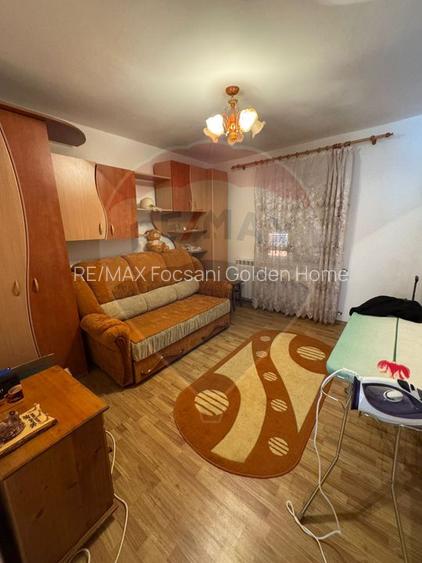Casă / Vilă cu 6 camere in Bolotești, mobilată și utilată - 8