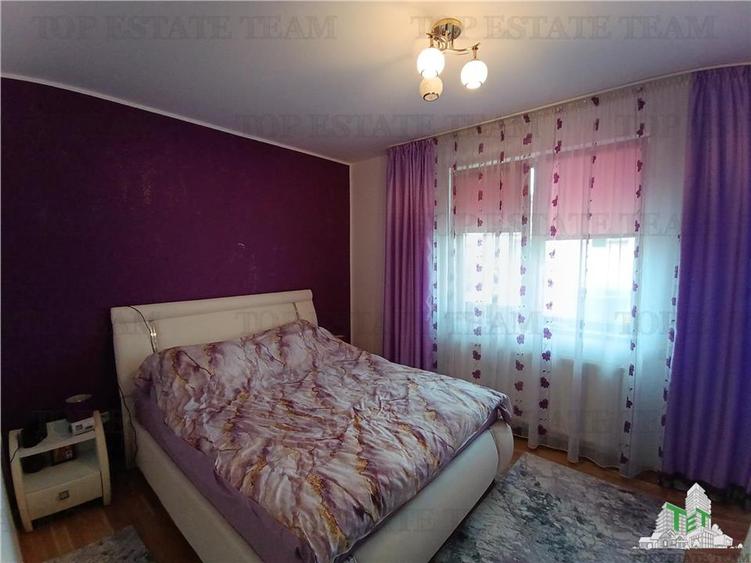 Casa deosebita P+1 cu 4 camere, foisor in curte si garaj, in Bragadiru aproape d