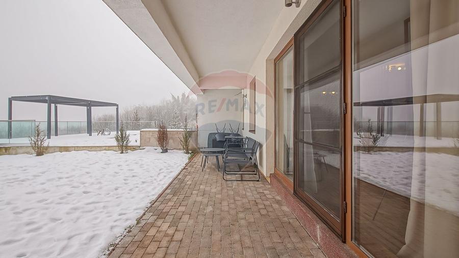 3 CAMERE CU GRADINA PRIVATA SI PANORAMA | SEASONS RESIDENCE D. POIENII