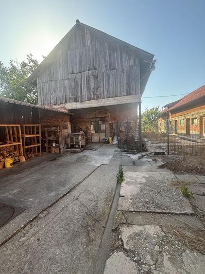 Casa solida aproape de Lidl Dumbravita