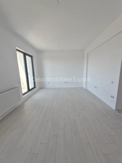 Apartament 2 camere LA CHEIE + Loc de parcare! - 4