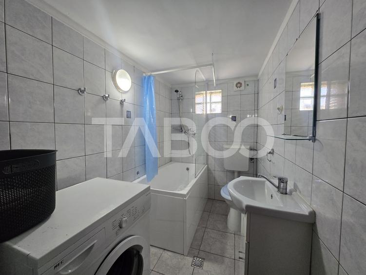 Apartament 2 camere de inchiriat decomandat 60 mp zona Lupeni Sibiu