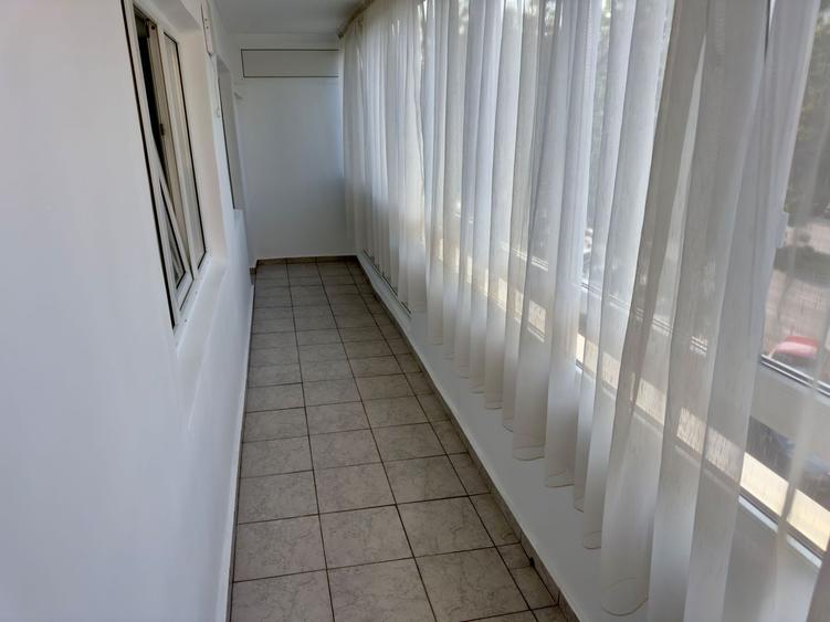 Apartament 3 camere Renovat | Anvelopat | 2 Balcoane Inchise Stradal Comision 0