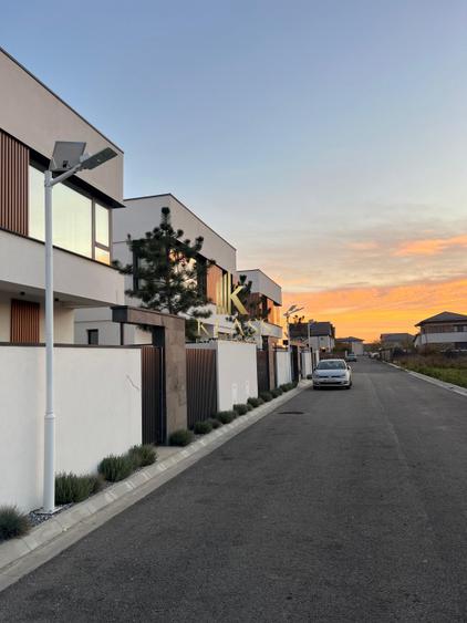 Vila exclusivista 5 camere- Smart Home- Independenta Energetic-OTOPENI