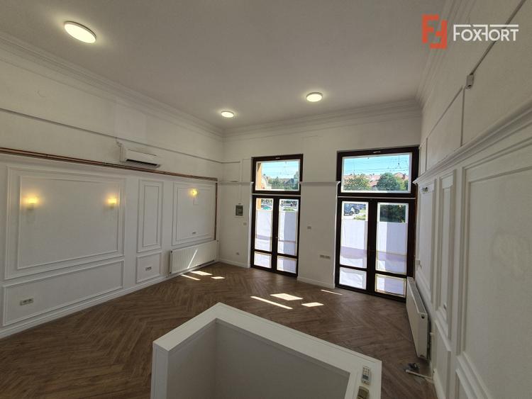 Spatiu comercial de inchiriat, 42 mp, in Piata Mocioni