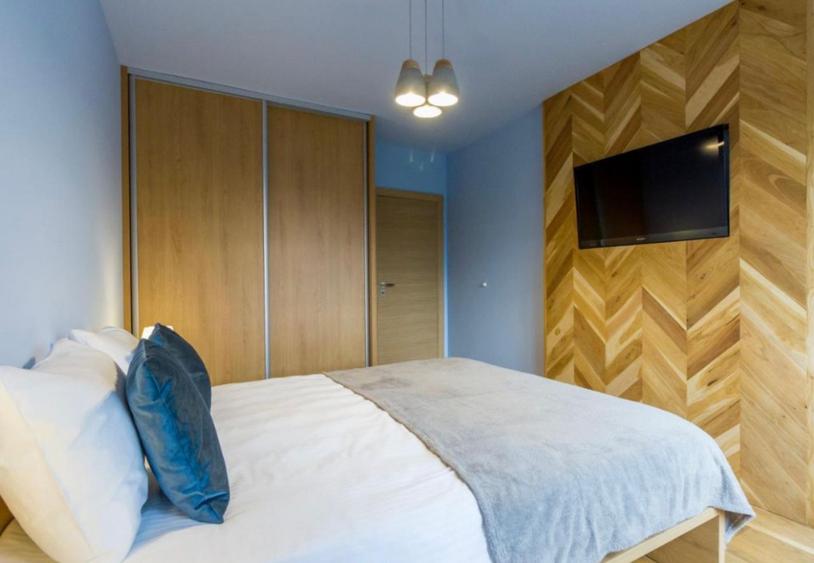 Apartament 2 camere 50mp zona Grand Hotel Italia Buna Ziua