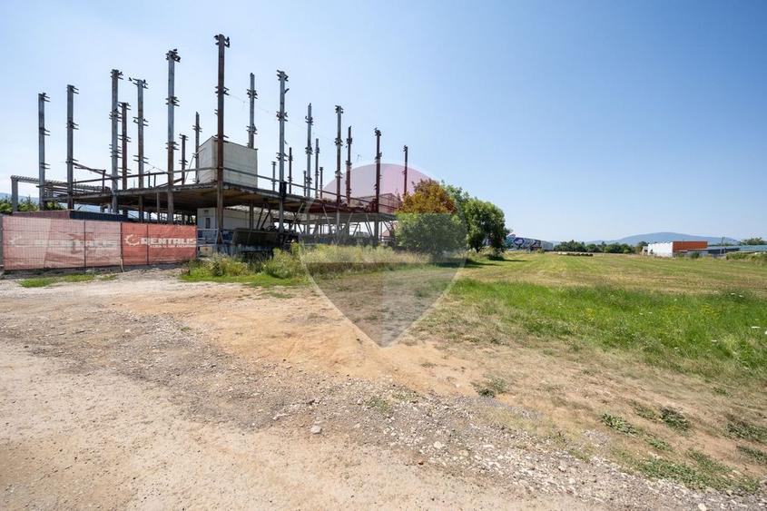 Teren intravilan 24.800 mp Calea Griviței – Paradisul Acvatic