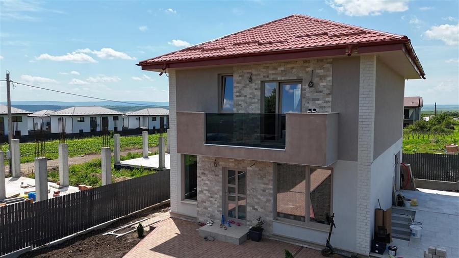 Casa Valea Lupului Rediu,4 camere,Teren 600 mp,Placa,0% comision