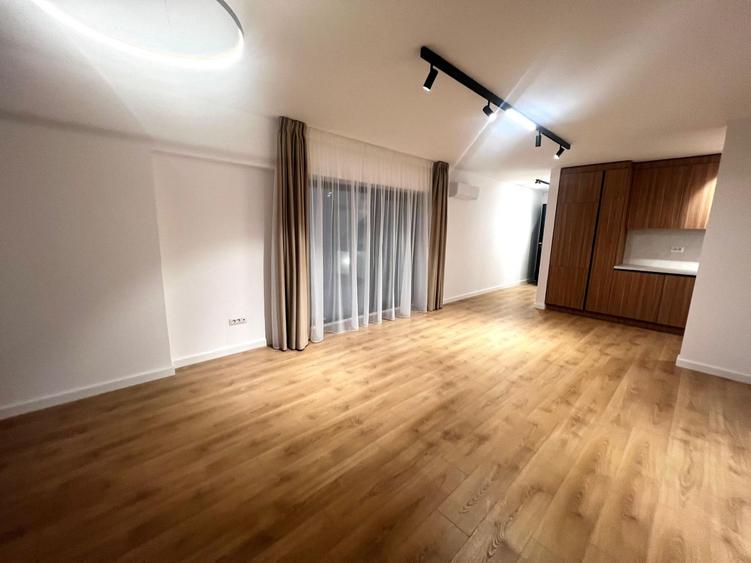3 Camere | Bloc Nou | Parcare | Victoriei