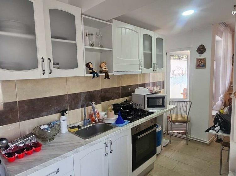 Casă + terasa, 50 mp - zona centrala - Grădina Publică -58000 euro