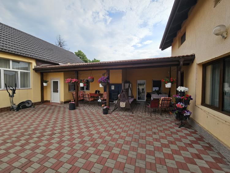Două case individuale, P și P+M, construcții 1921/2016, în Timișoara, comision 0