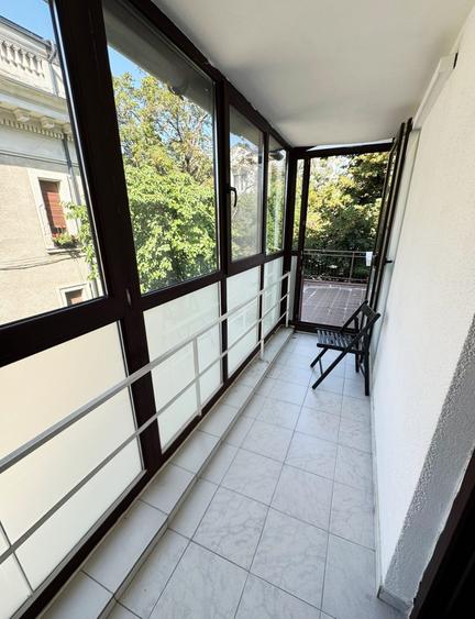 Apartament 4 camere in vila | Piata Victoriei – Aviatorilor | Locuinta / Birou