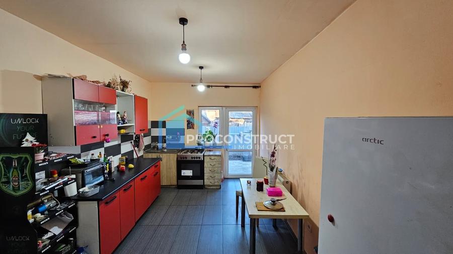Vila Moderna | 6 Camere | Zona Ronat | Teren 591 | 235.000 EUR
