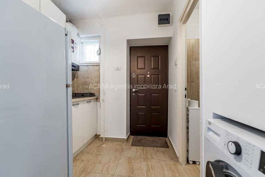 Câștigi o oră pe zi! Apartament cu 2 camere ultracentral, etaj 2 - 3