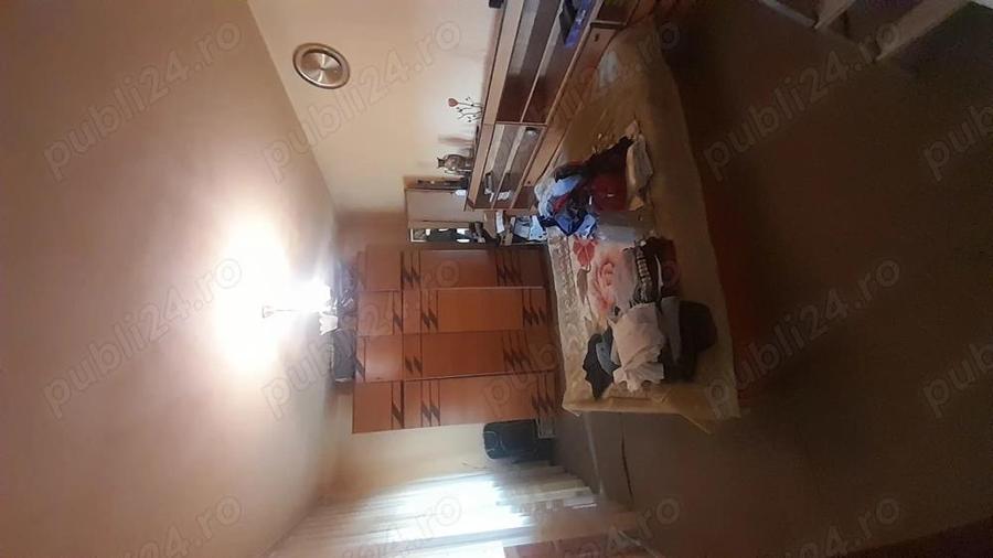 Vând vila în centrul Craiovei