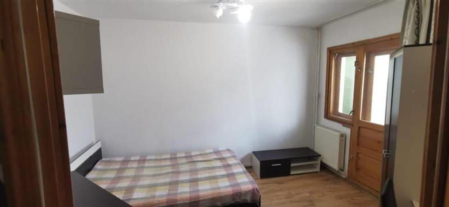 Apartament de 3 camere decomandat, 75mp, Nicolina Rond Vechi