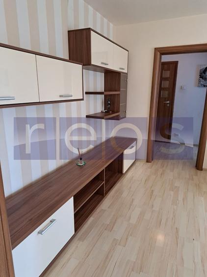 INCHIRIERE APARTAMENT 76MP 3 CAMERE 2 BAI 100M DE METROU TITAN PARCARE INCLUSA