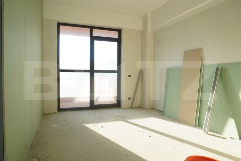 Apartament 3 camere, bloc nou, 67mp, semifinisat, zona Centrala
